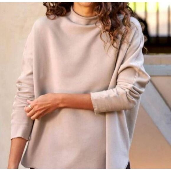 Frank&Eileen Effie Long-Sleeve Funnel Neck Capelet triple fleece in Biscotti sz - Picture 1 of 4